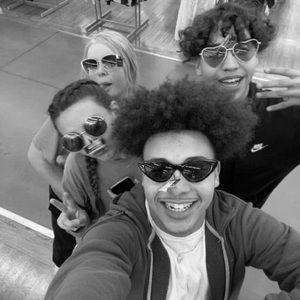 Meet your Posher, Emma